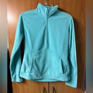 Women’s fleece pullover size medium